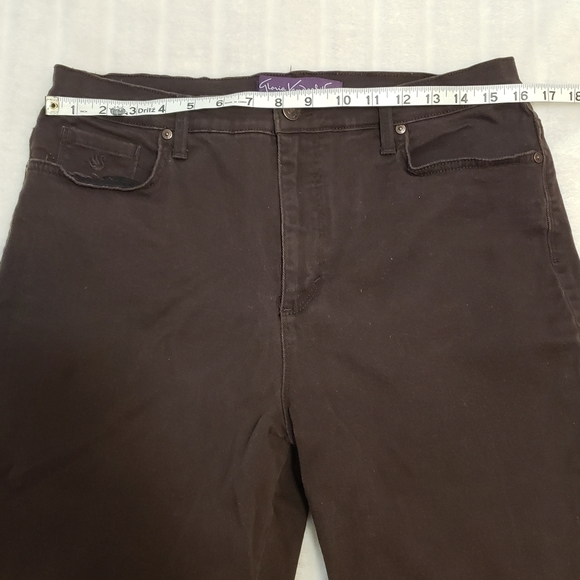 BOGO Free🦋  Gloria Vanderbilt Amanda High-Rise Brown Jeans - Picture 9 of 15